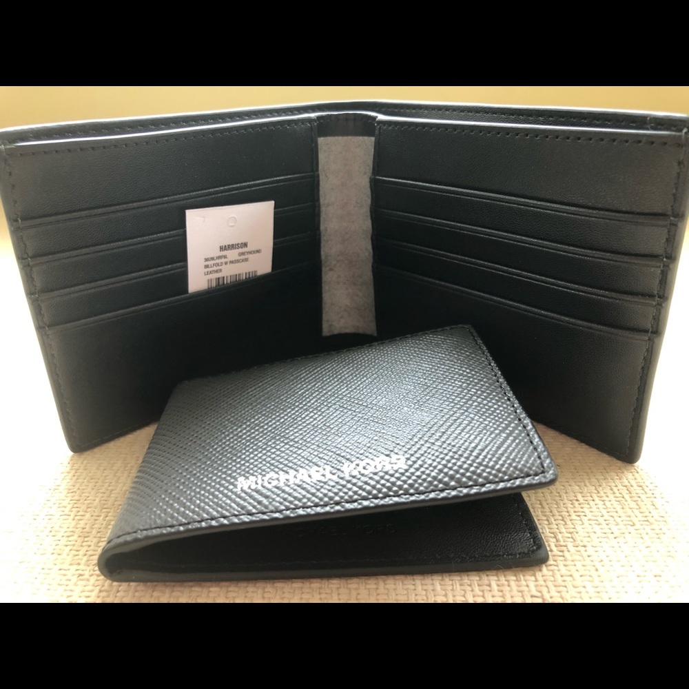 Michael Kors Men’s Billfold Wallet - Picture 6 of 7